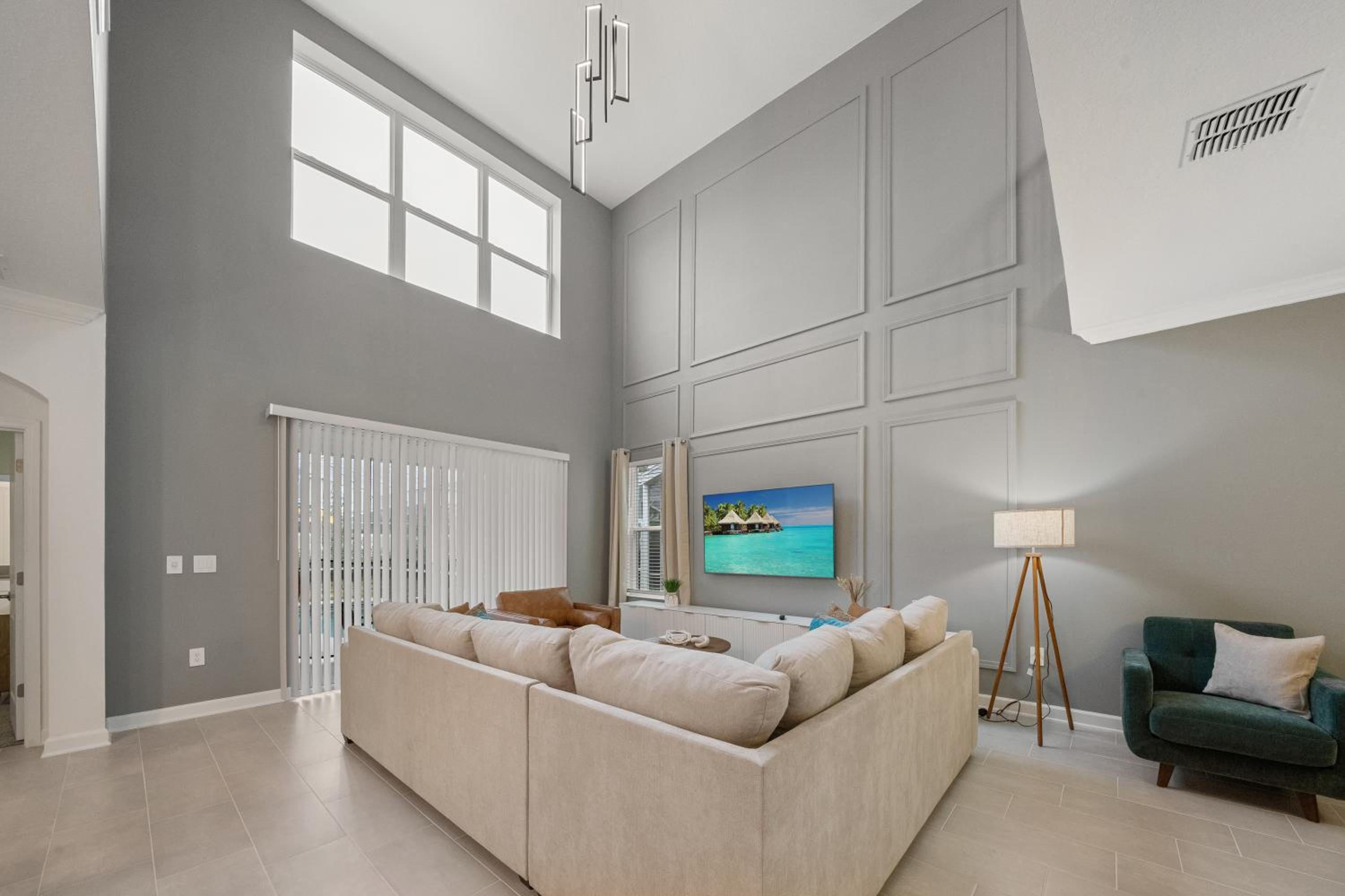 Entire home in Davenport, Florida view 2