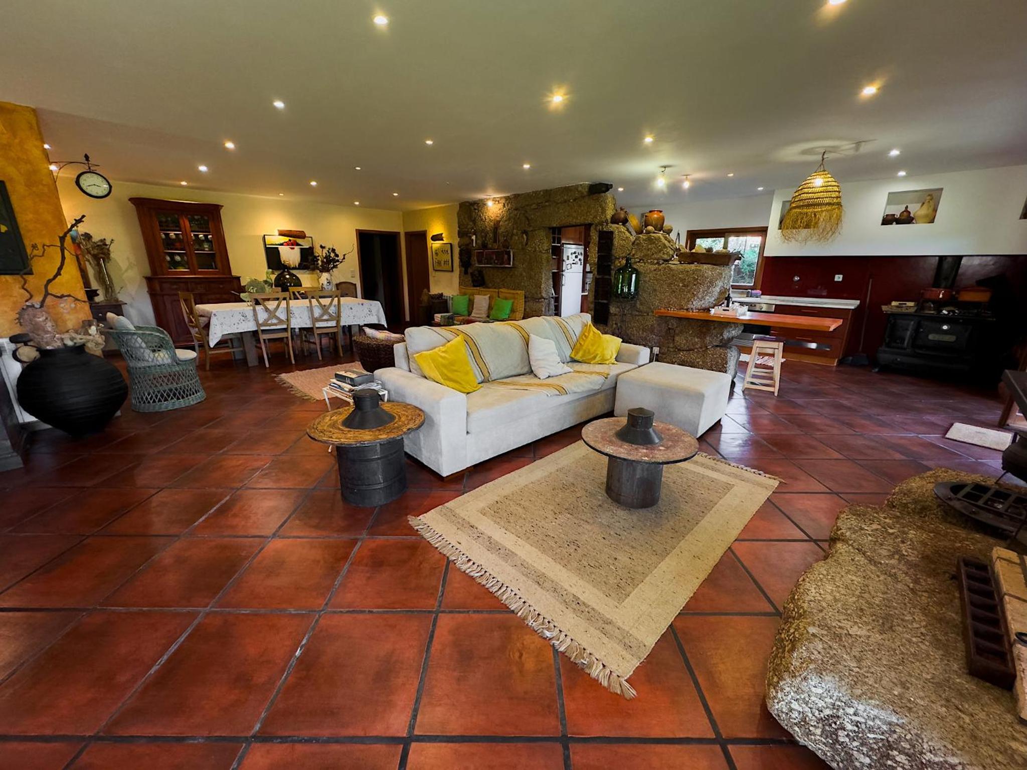 Olival House