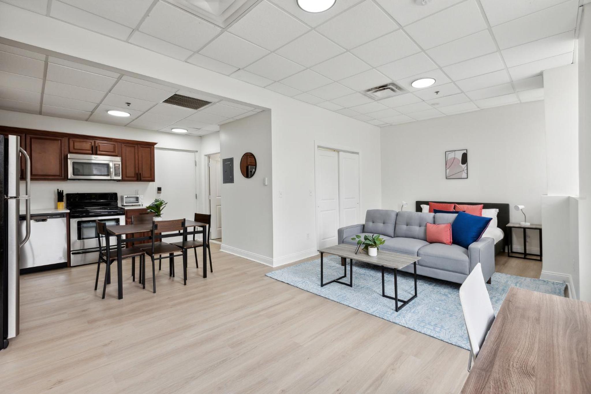 East 225 I Modern Studio in Downtown Rochester view 2