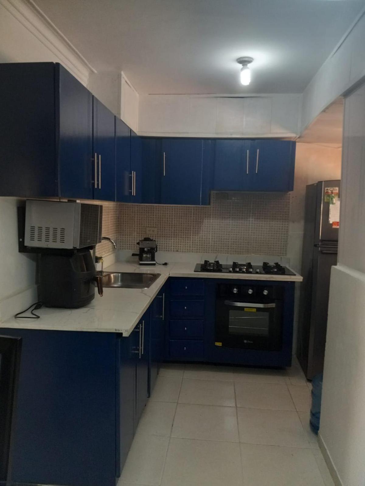 Hermoso Apartamento Carmen Renata III a 10 minutos de Embajada Americana - Photo 22