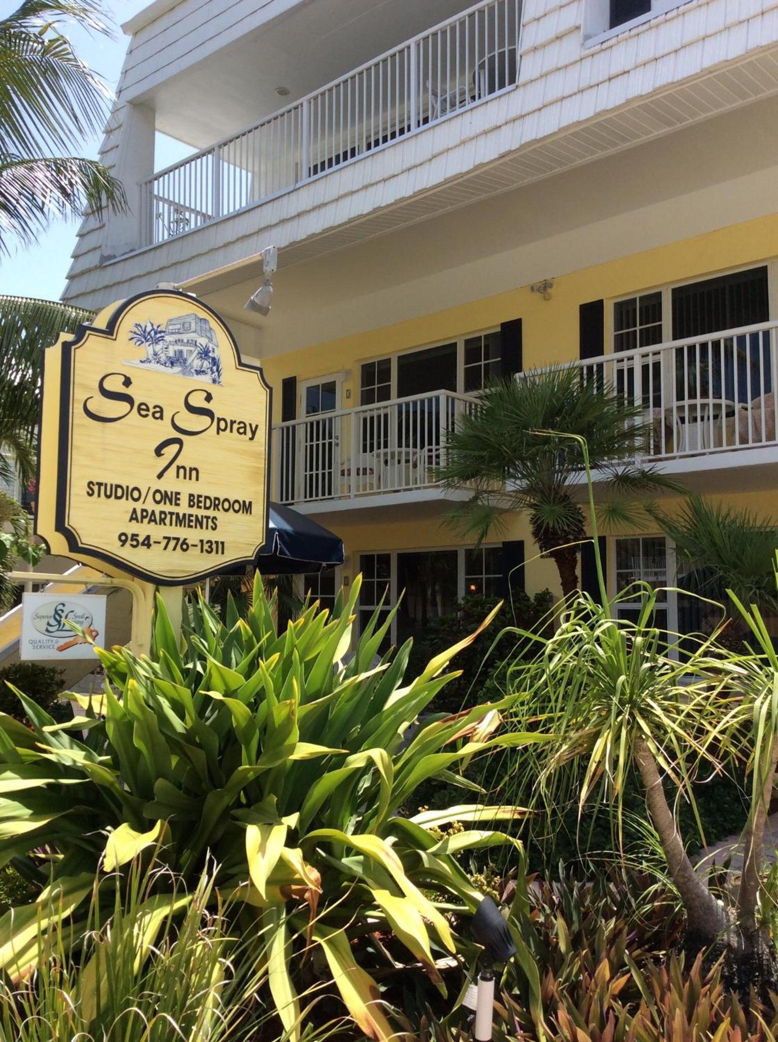 Sea Spray Inn