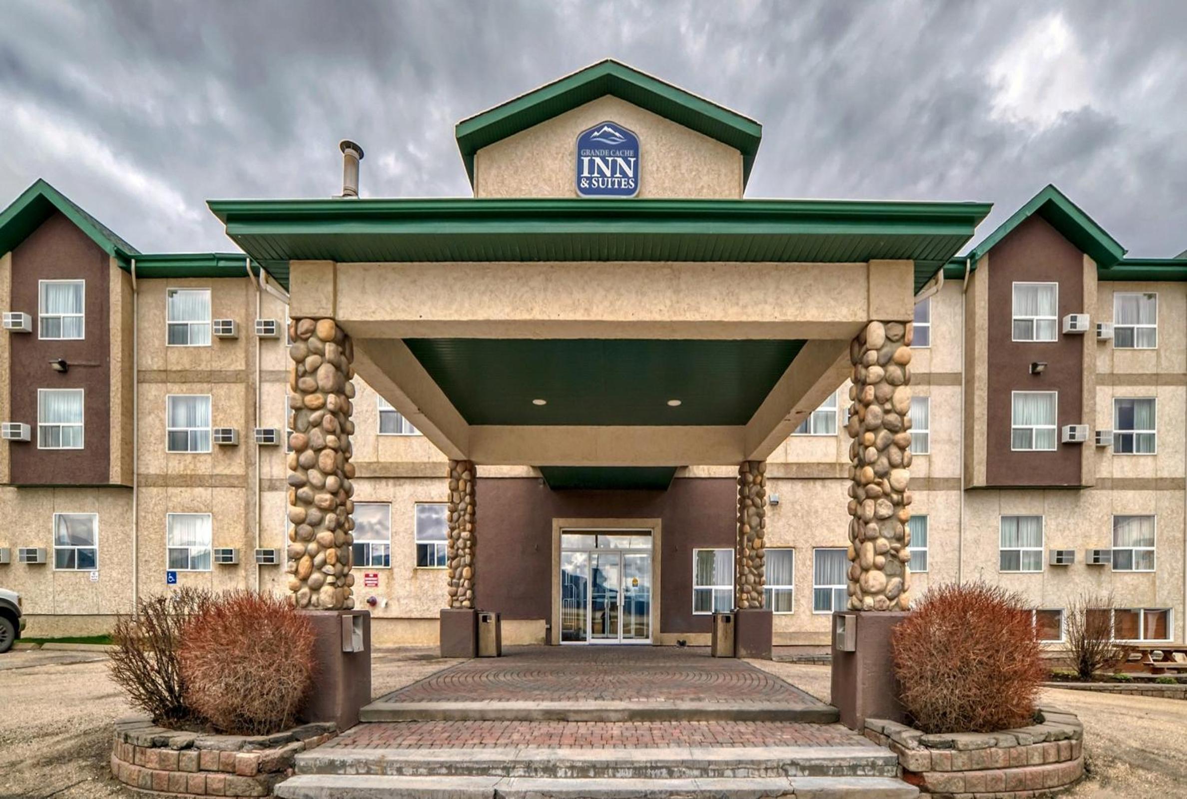 Hotel Grande Cache Inn & Suites