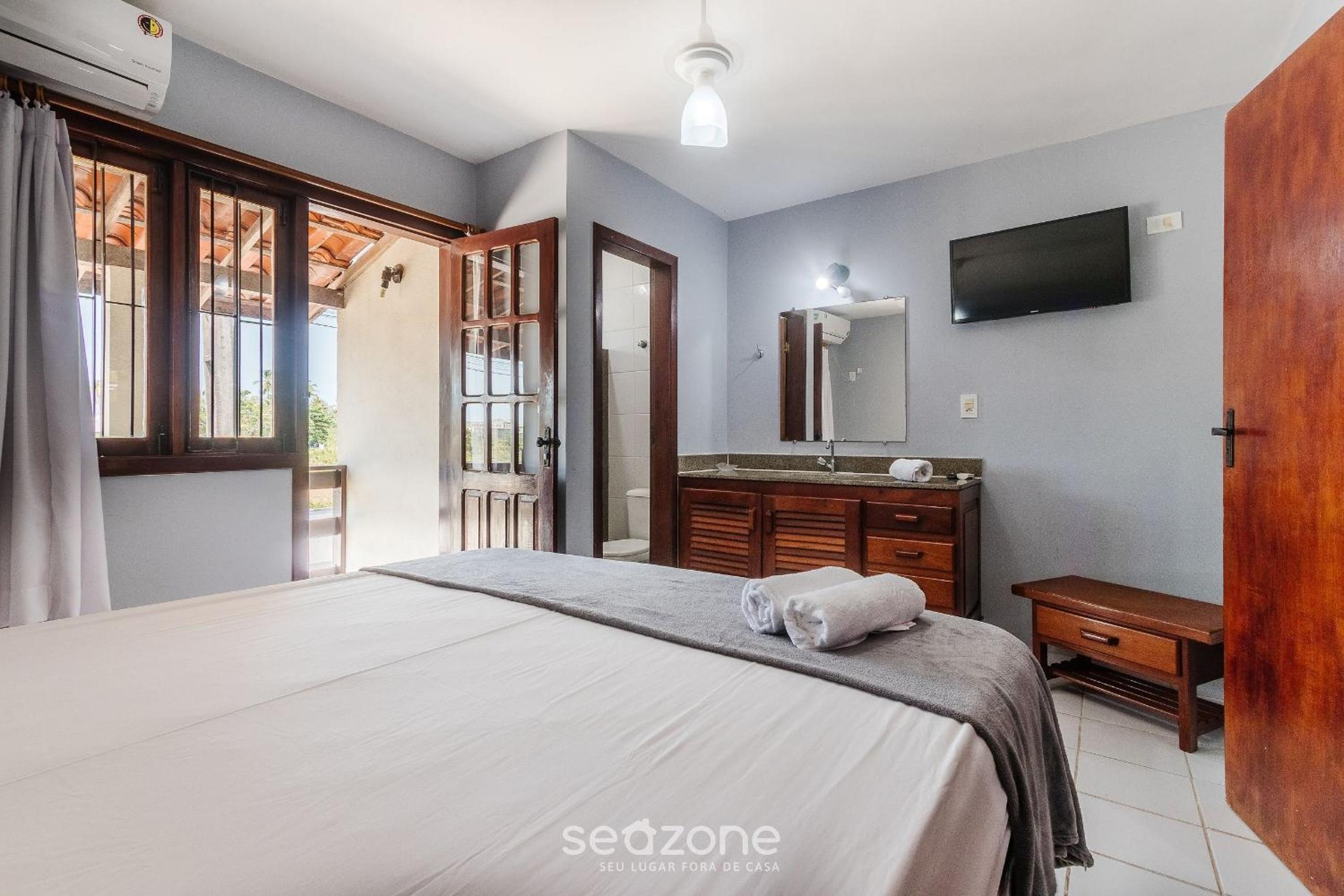 RSMs - Charming Condominium Just 400m from Taperapuan Beach