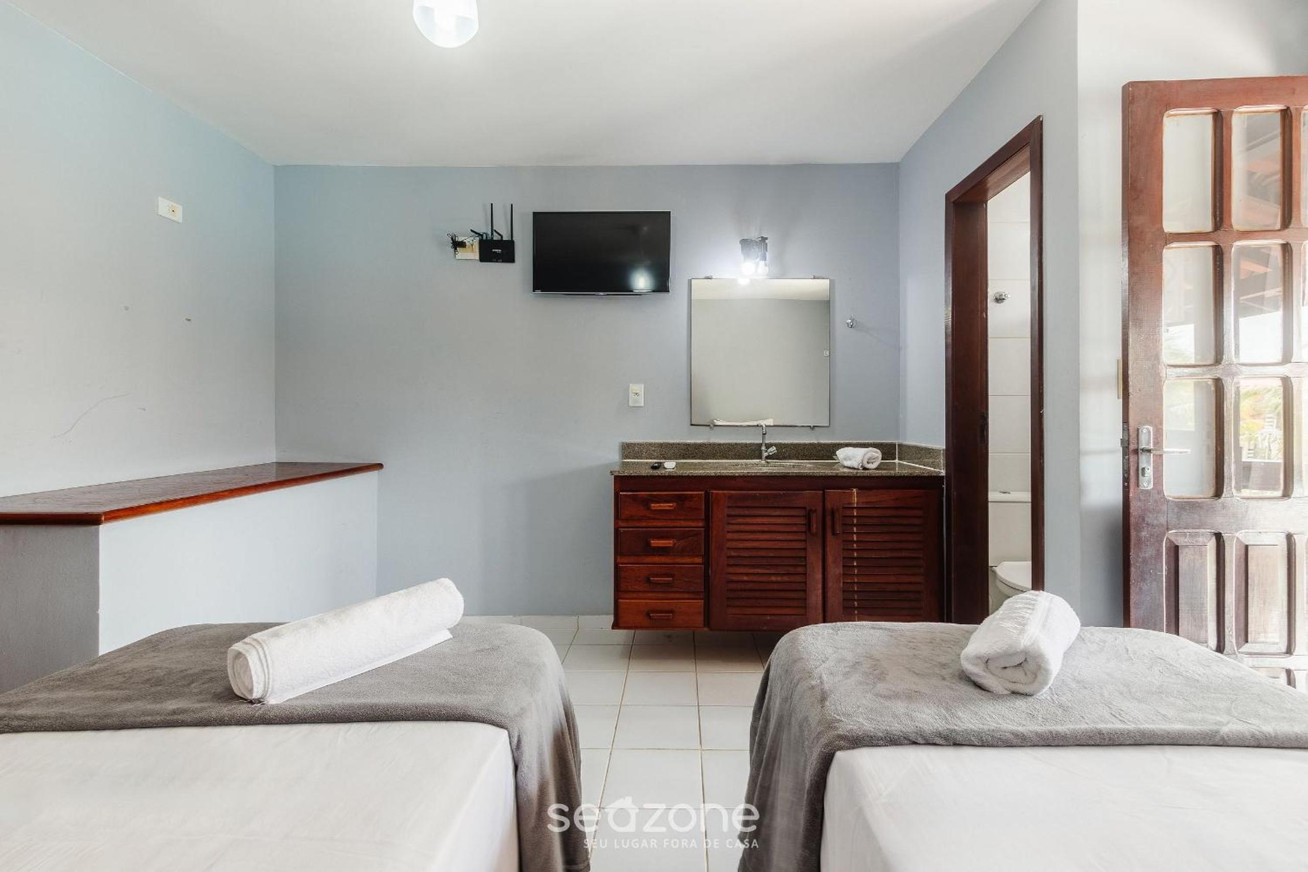 RSMs - Charming Condominium Just 400m from Taperapuan Beach
