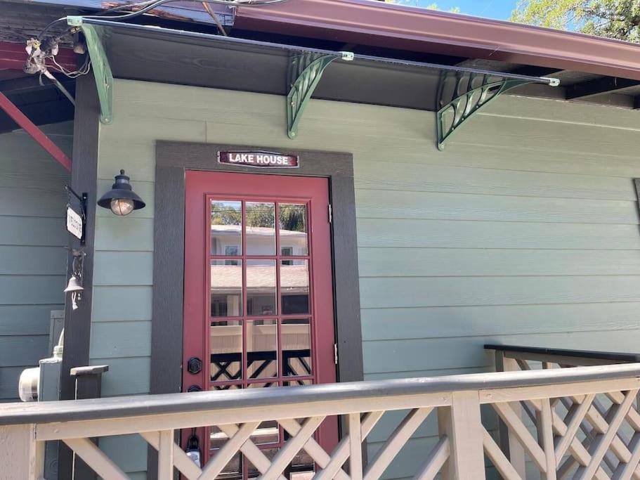 Lake House