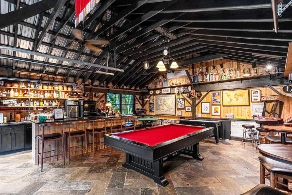 Lake House