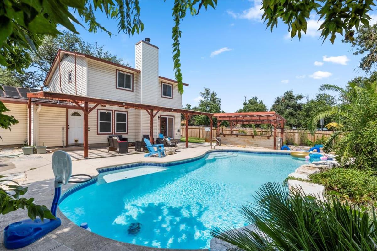 Oasis w Huge Pool & BBQ Patio view 5