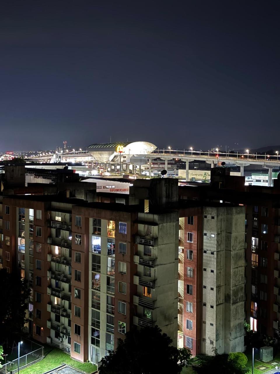 Apartamento completo cerca del aeropuerto