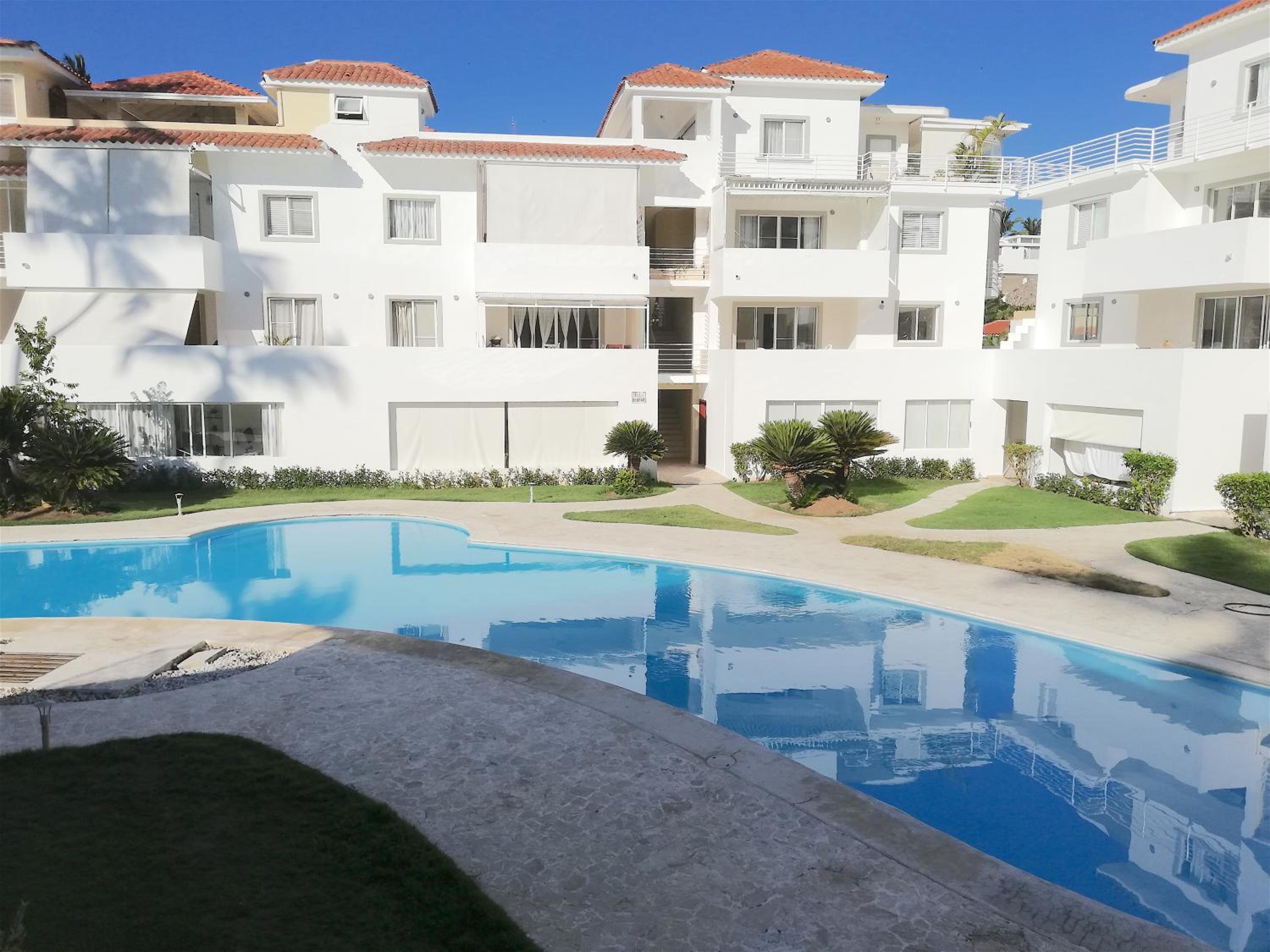 CORAL VILLAS Private Beach Resort and Spa