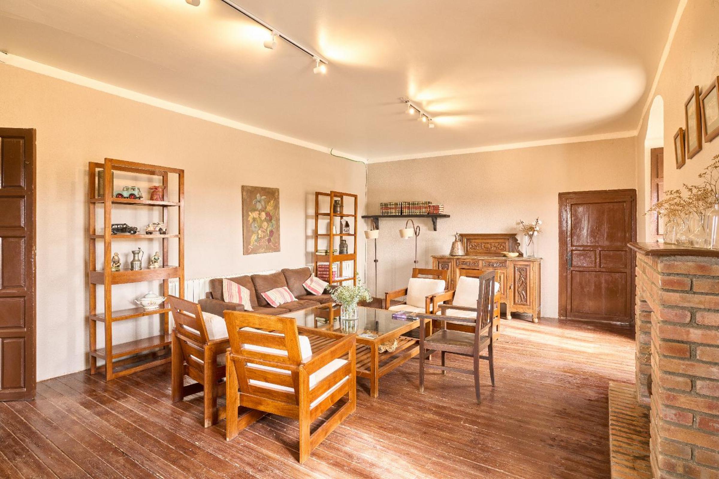 CASA RURAL PALACIO CONDE DE ALDANA con piscina entre encinares y dehesas