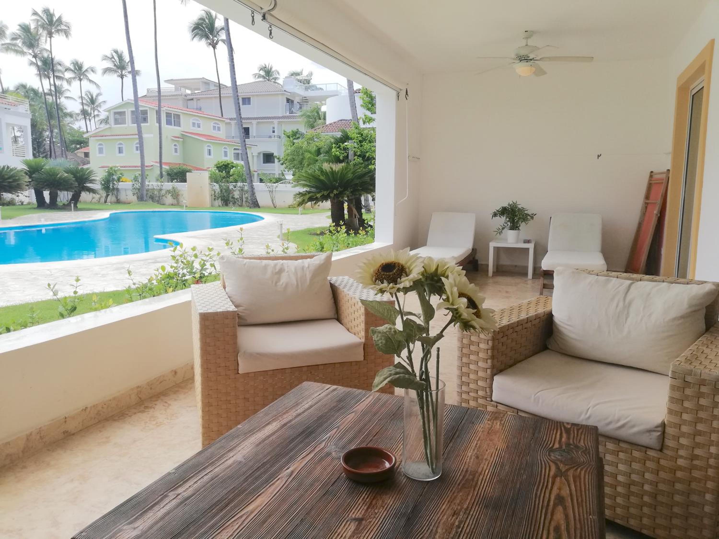 CORAL VILLAS Private Beach Resort and Spa