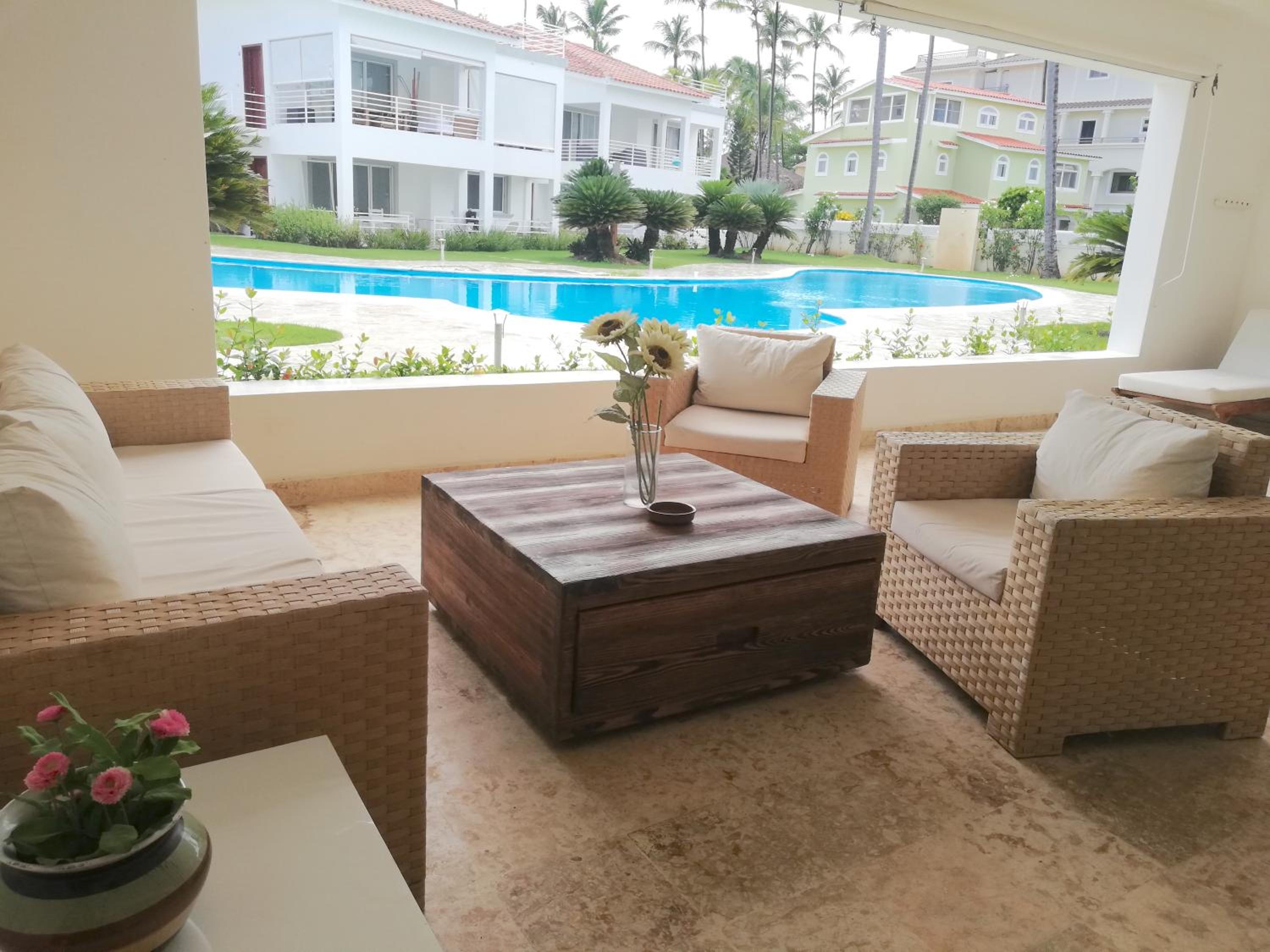 CORAL VILLAS Private Beach Resort and Spa
