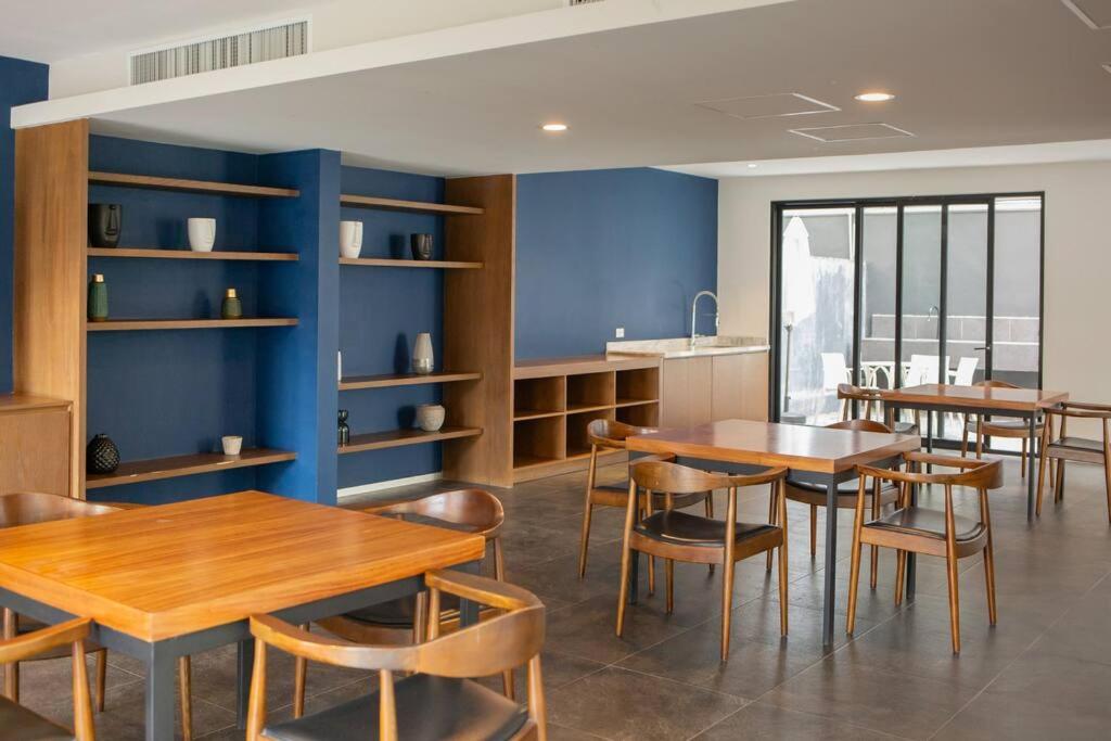 MrW Apartment in excellent location Acervo view 4