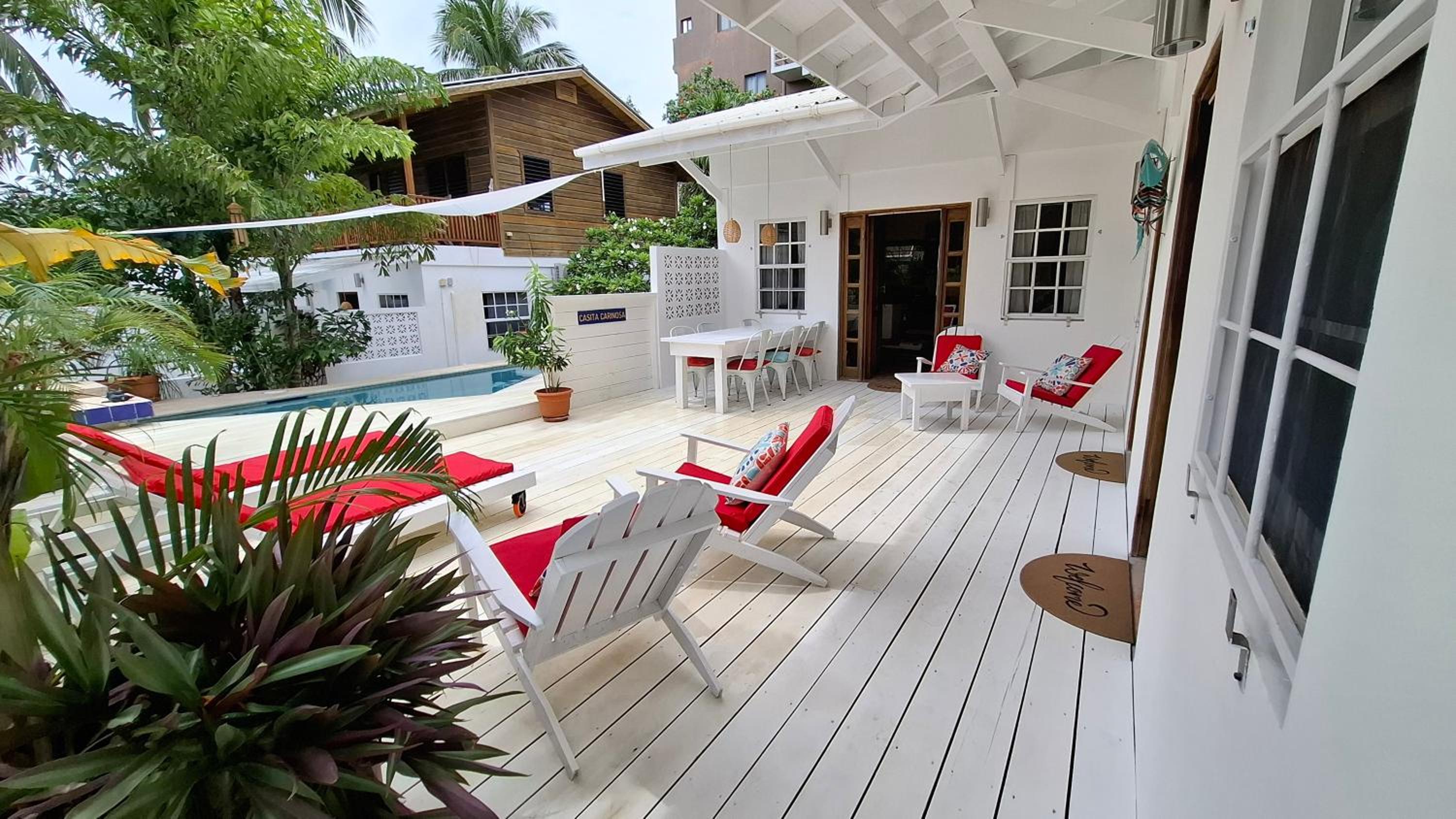 Amanda's Place Casita Carinosa - pool and tropical garden