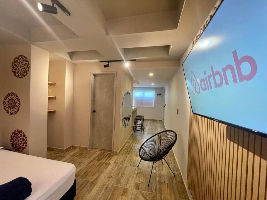 Encantador y Amplio Estudio Cerca Al Centro