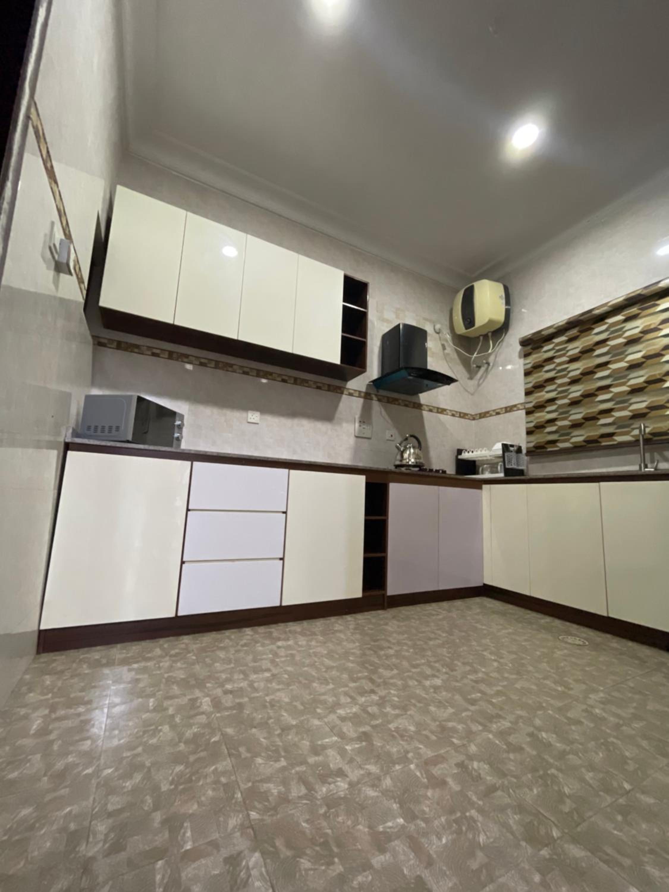 Bots Luxury Apartment