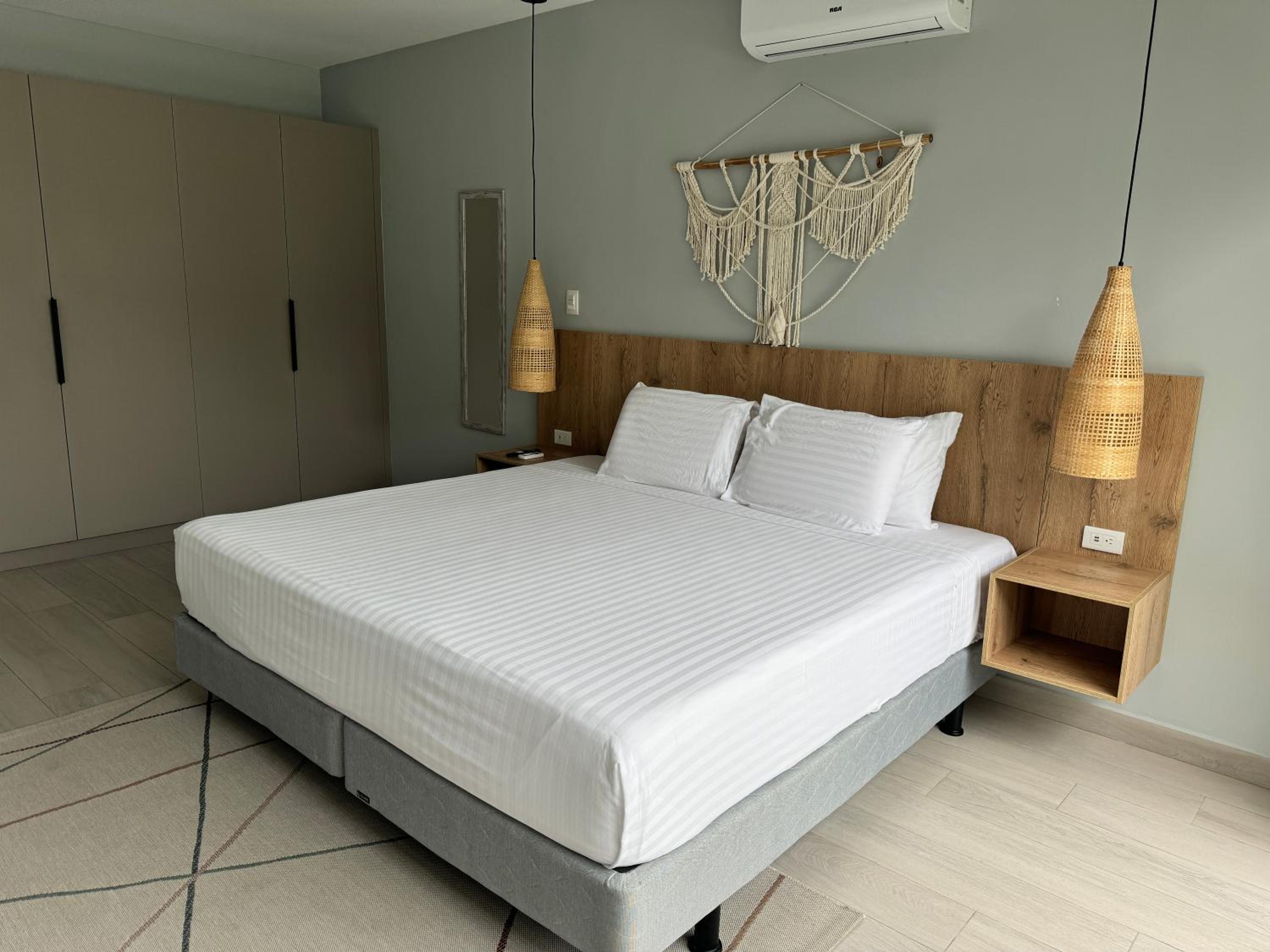 Blue Villas