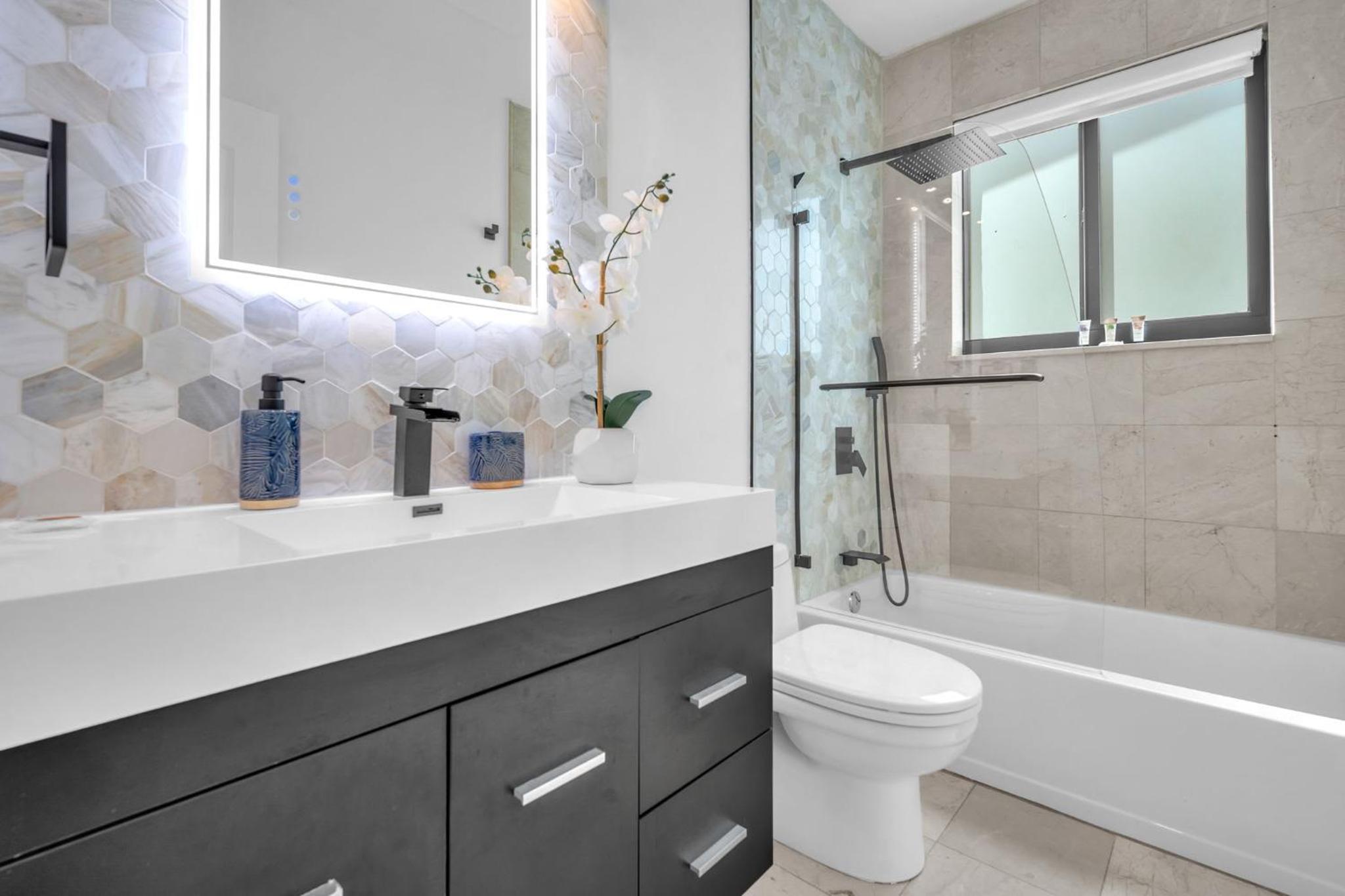 Aventura Waterfront Oasis - 4bed 2Bath