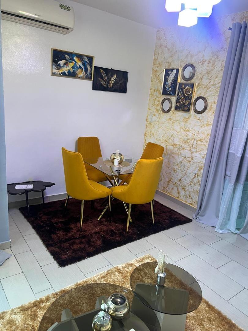 Makepe Villa via Carrefour Patrick Mboma