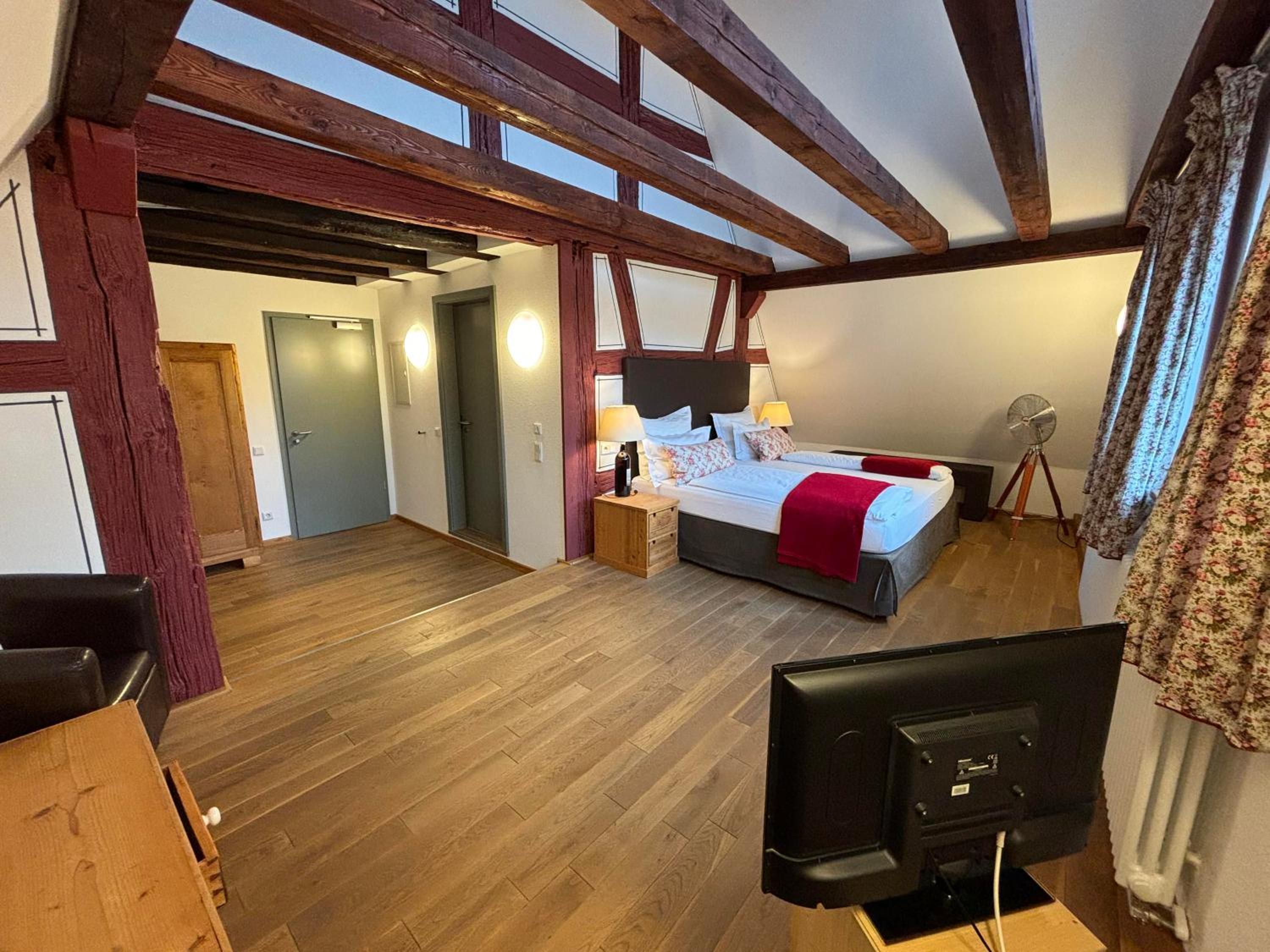 Landgasthof zum Hasen - Property Image 1