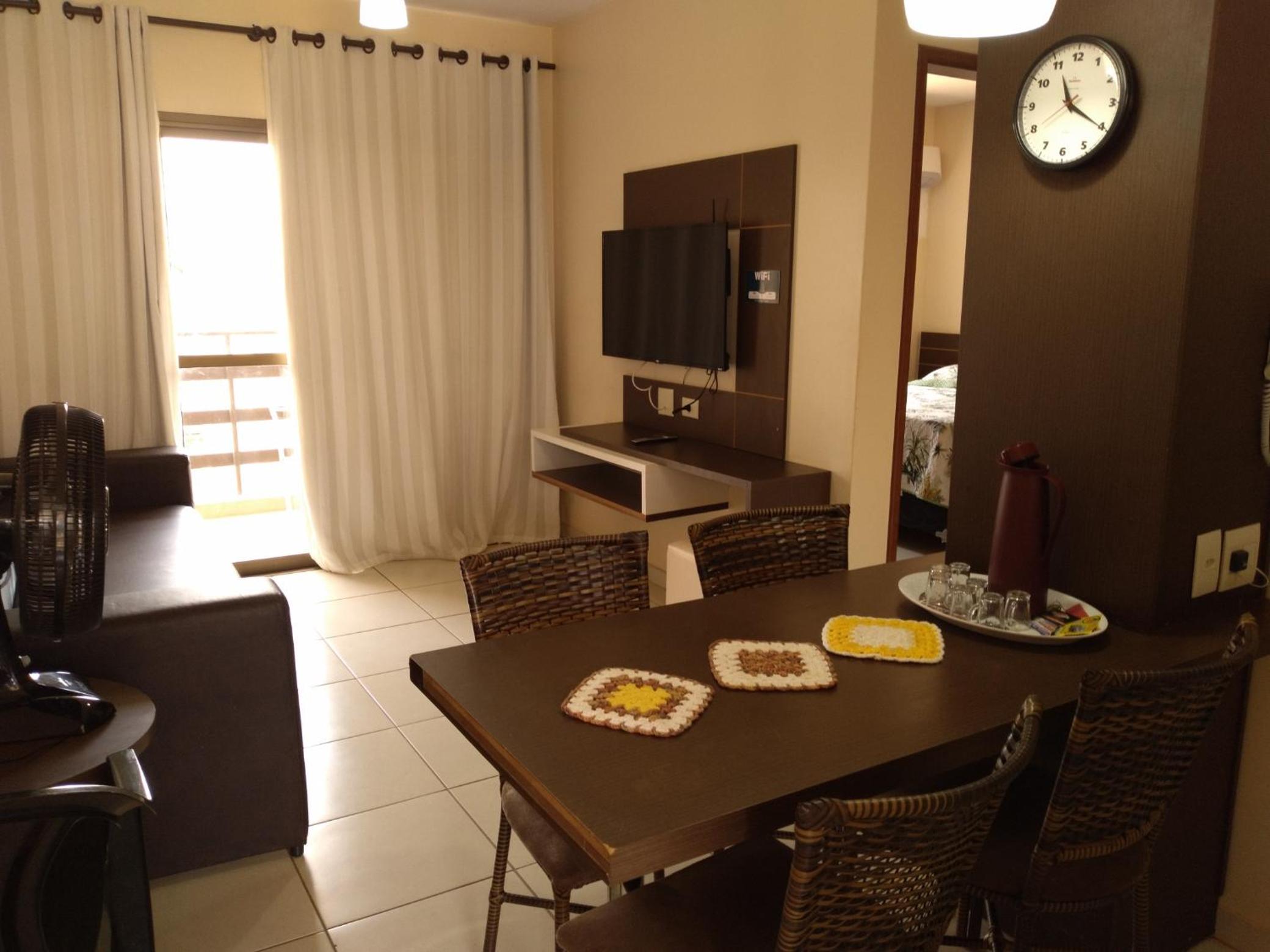 CONFORTAVEL APTO DE 1 QUARTO NO 4a ANDAR NO CONDOMINIO ALDEIA DO LAGO