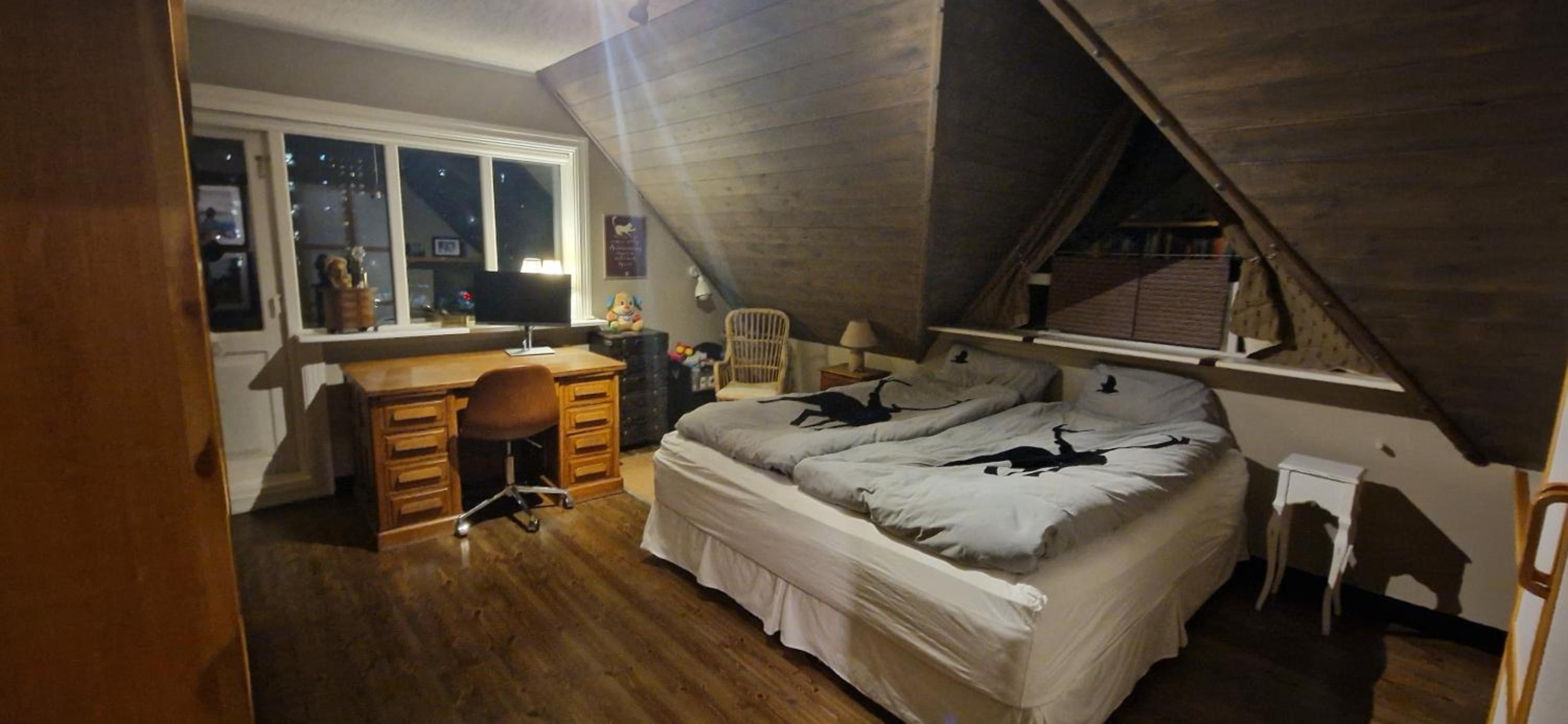Photo 8