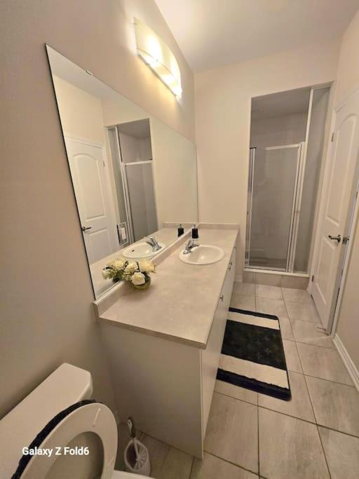 Luxury bungalow in Thorold near Niagara falls