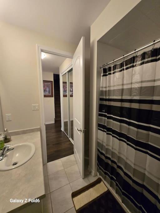 Luxury bungalow in Thorold near Niagara falls