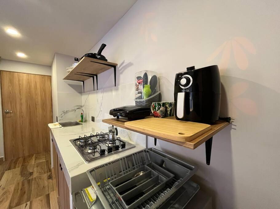 Fancy Studio With Balcony Near Old Town