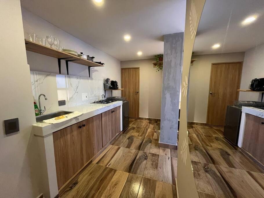 Fancy Studio With Balcony Near Old Town