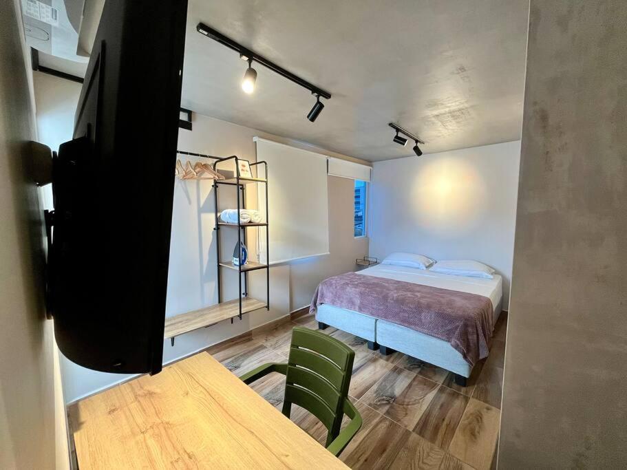 Fancy Studio With Balcony Near Old Town