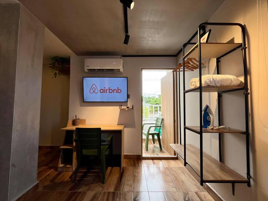 Fancy Studio With Balcony Near Old Town