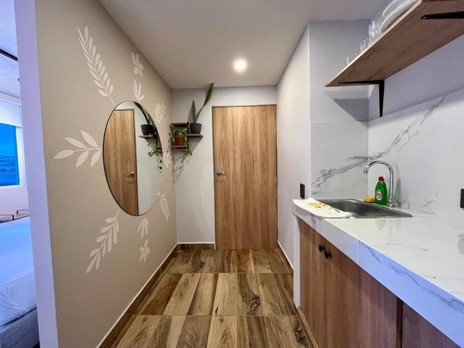 Fancy Studio With Balcony Near Old Town