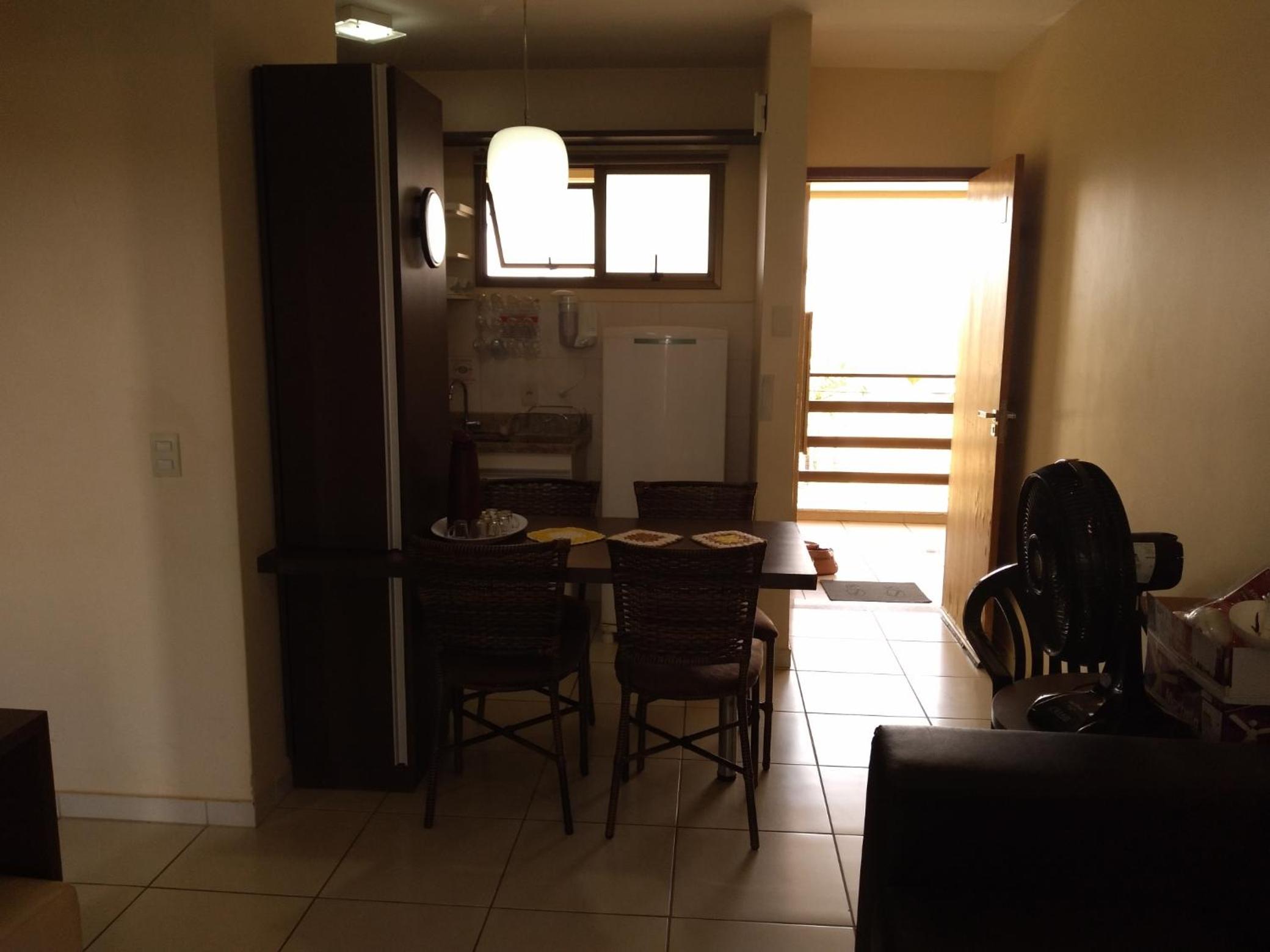 CONFORTAVEL APTO DE 1 QUARTO NO 4a ANDAR NO CONDOMINIO ALDEIA DO LAGO