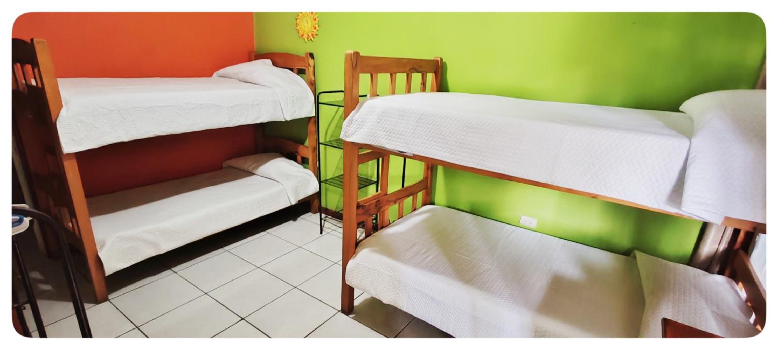 Hostel Coati Place Bed & Breakfast Adults Only