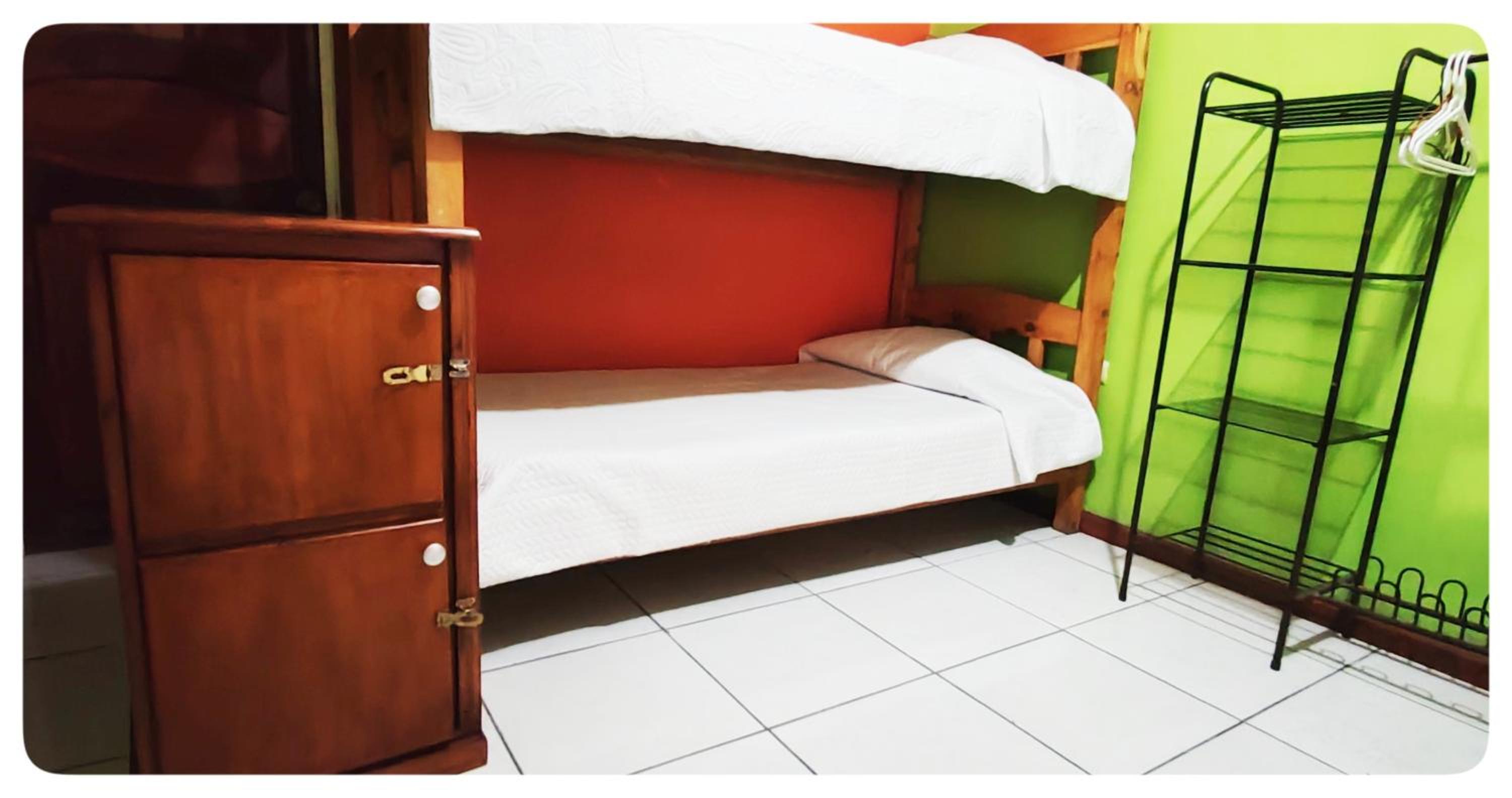 Hostel Coati Place Bed & Breakfast Adults Only