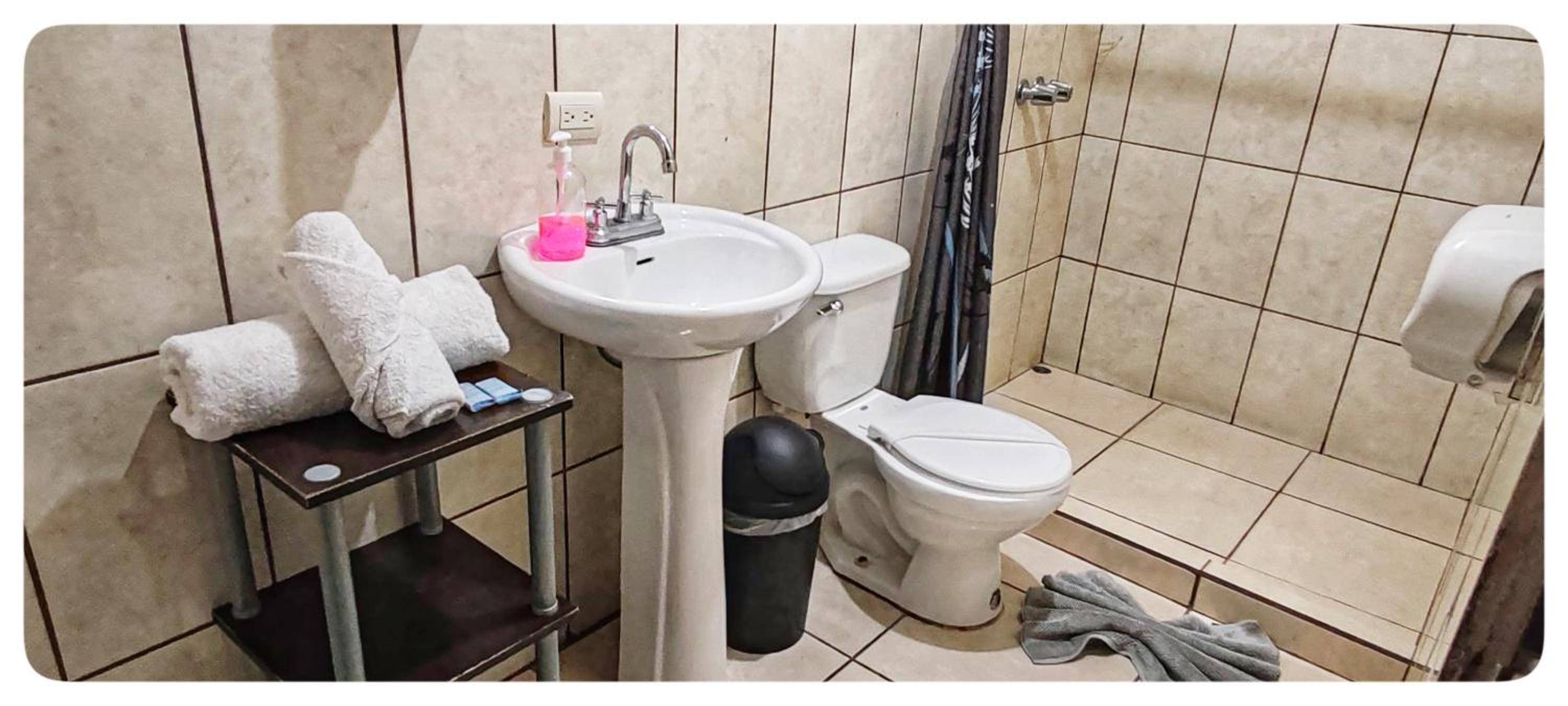 Hostel Coati Place Bed & Breakfast Adults Only
