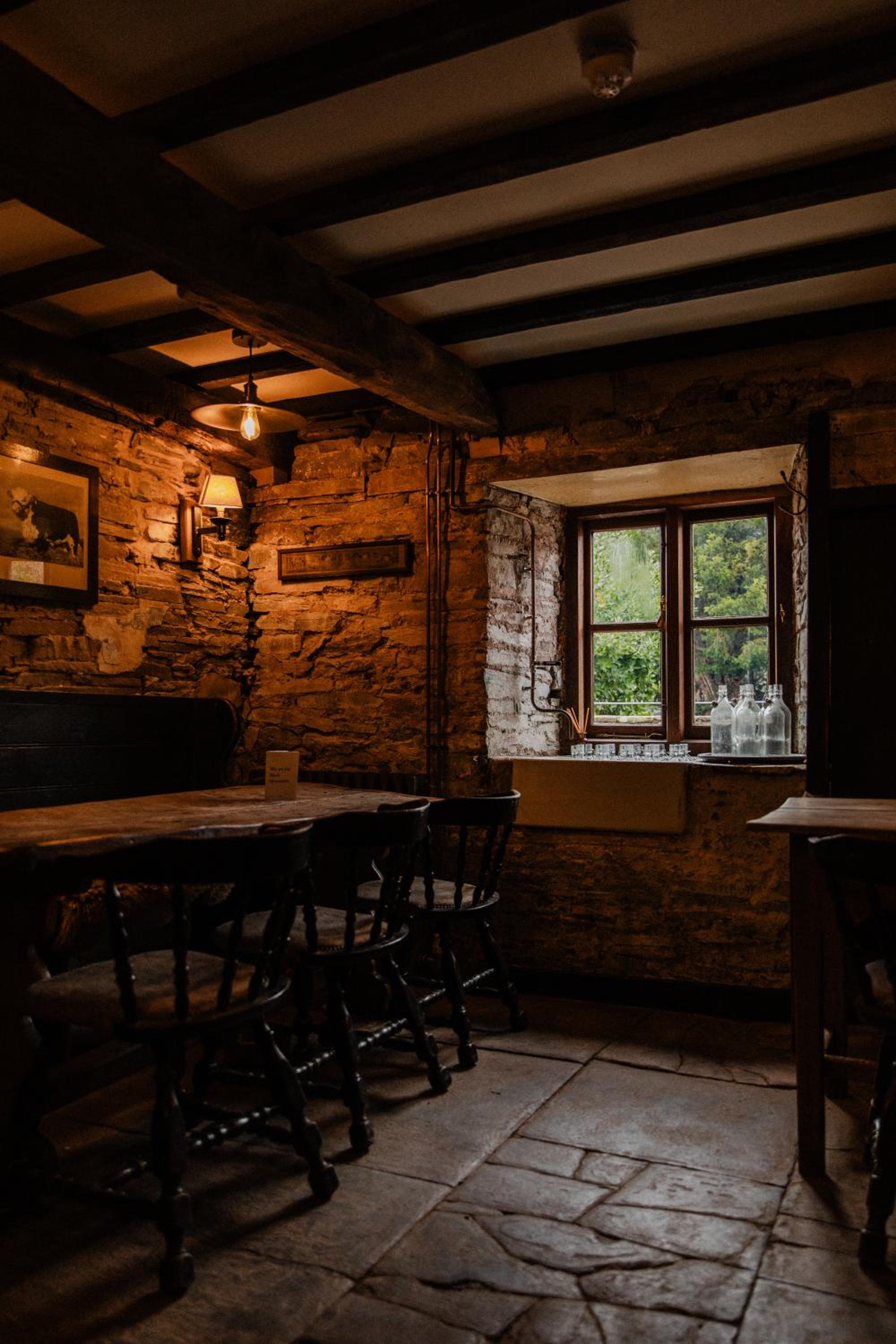 The Bulls Head Wild Cabins