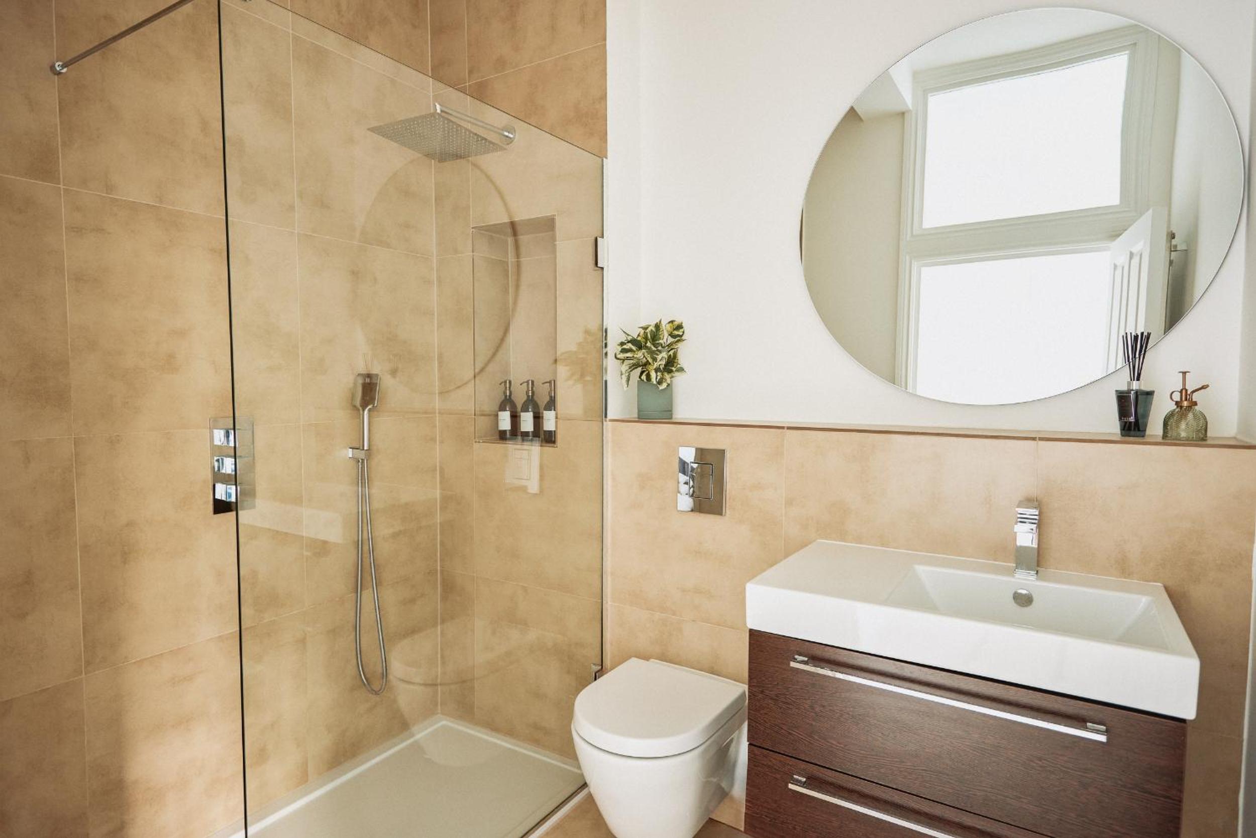 The Elegant Fulham Maisonette with Terrace