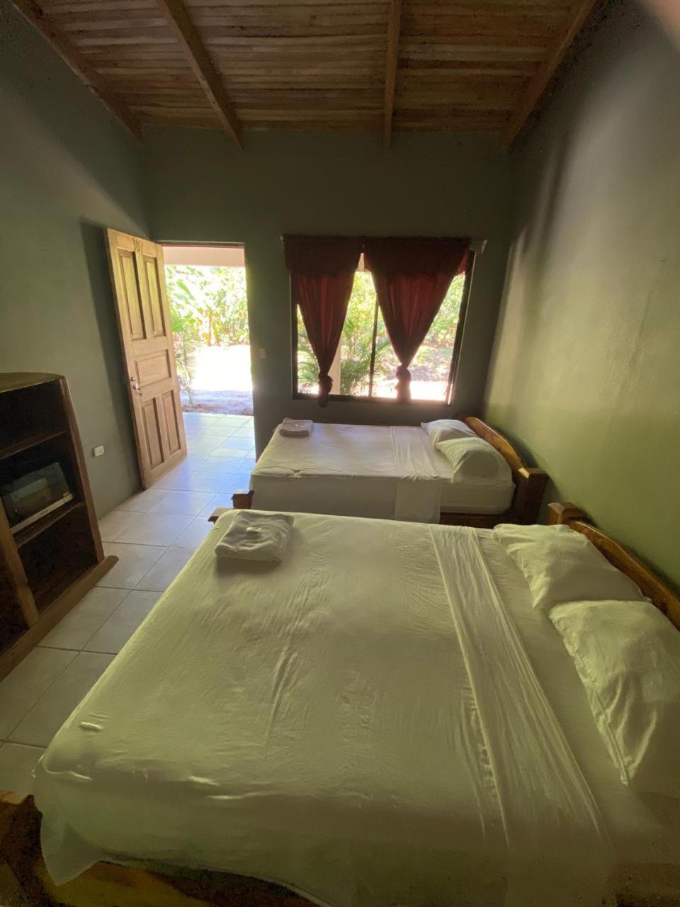 Cabinas El Pirata