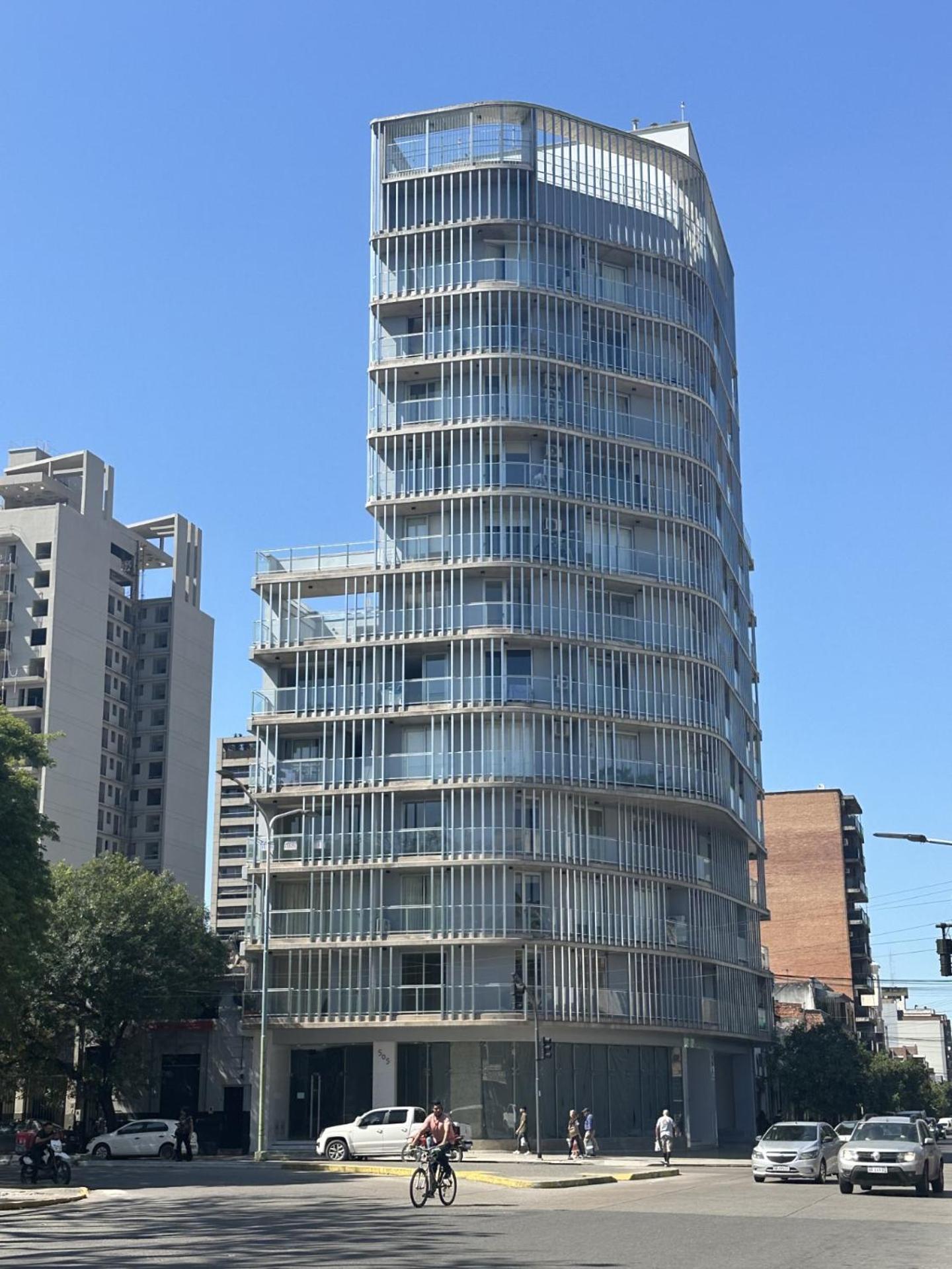 Pura Vida - Plaza Alberdi