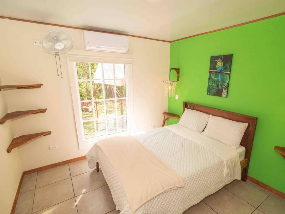 Private Villa with Pool near Manuel Antonio beach