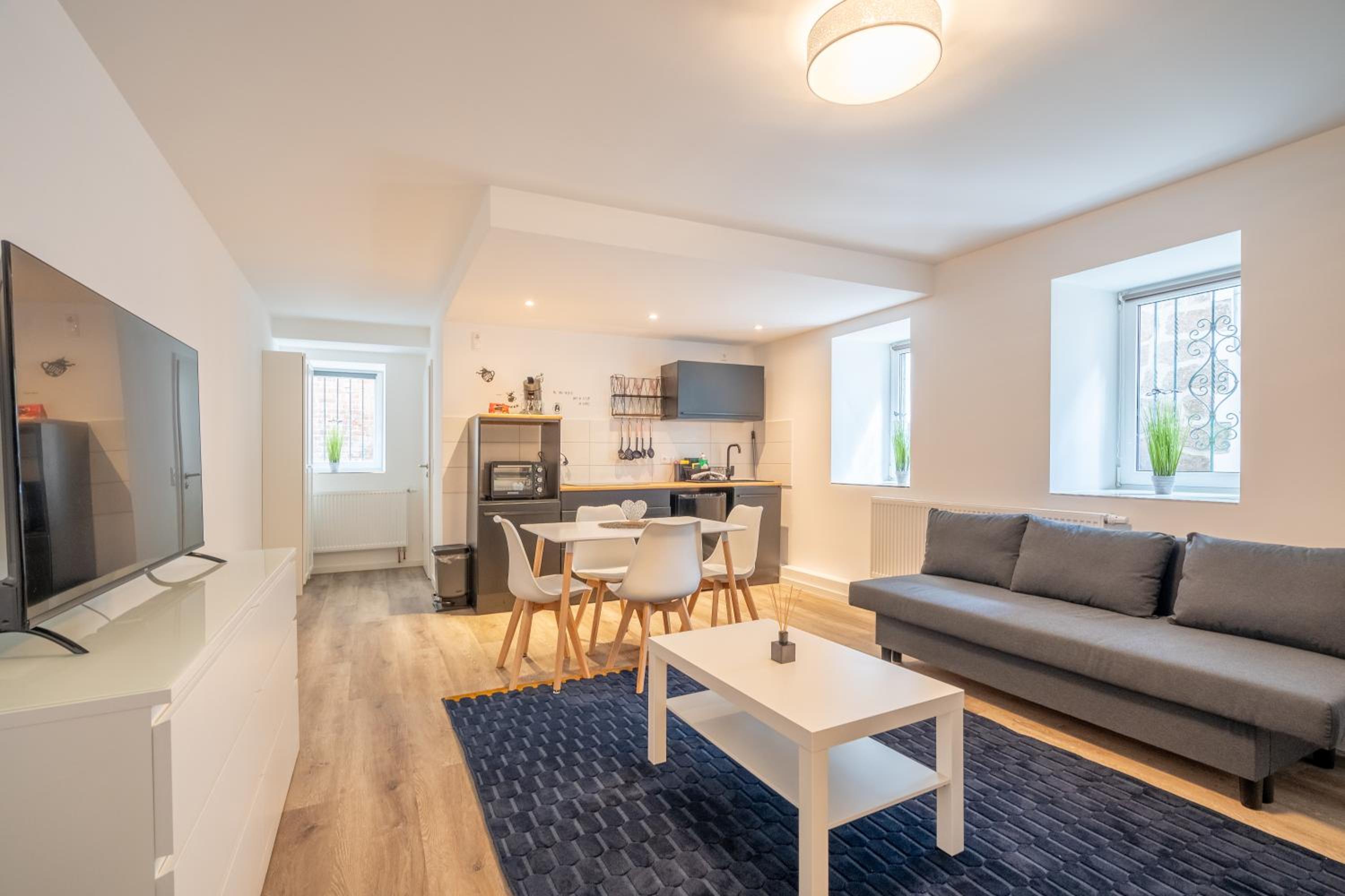 Gemütliche Dachgeschosswohnung -Waldstraßenviertel Leipzig