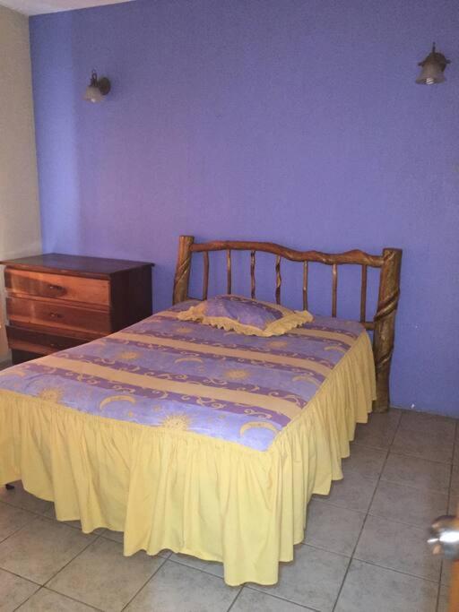 San Pedro Vacations - Large family or group accommodation - Property Image 5