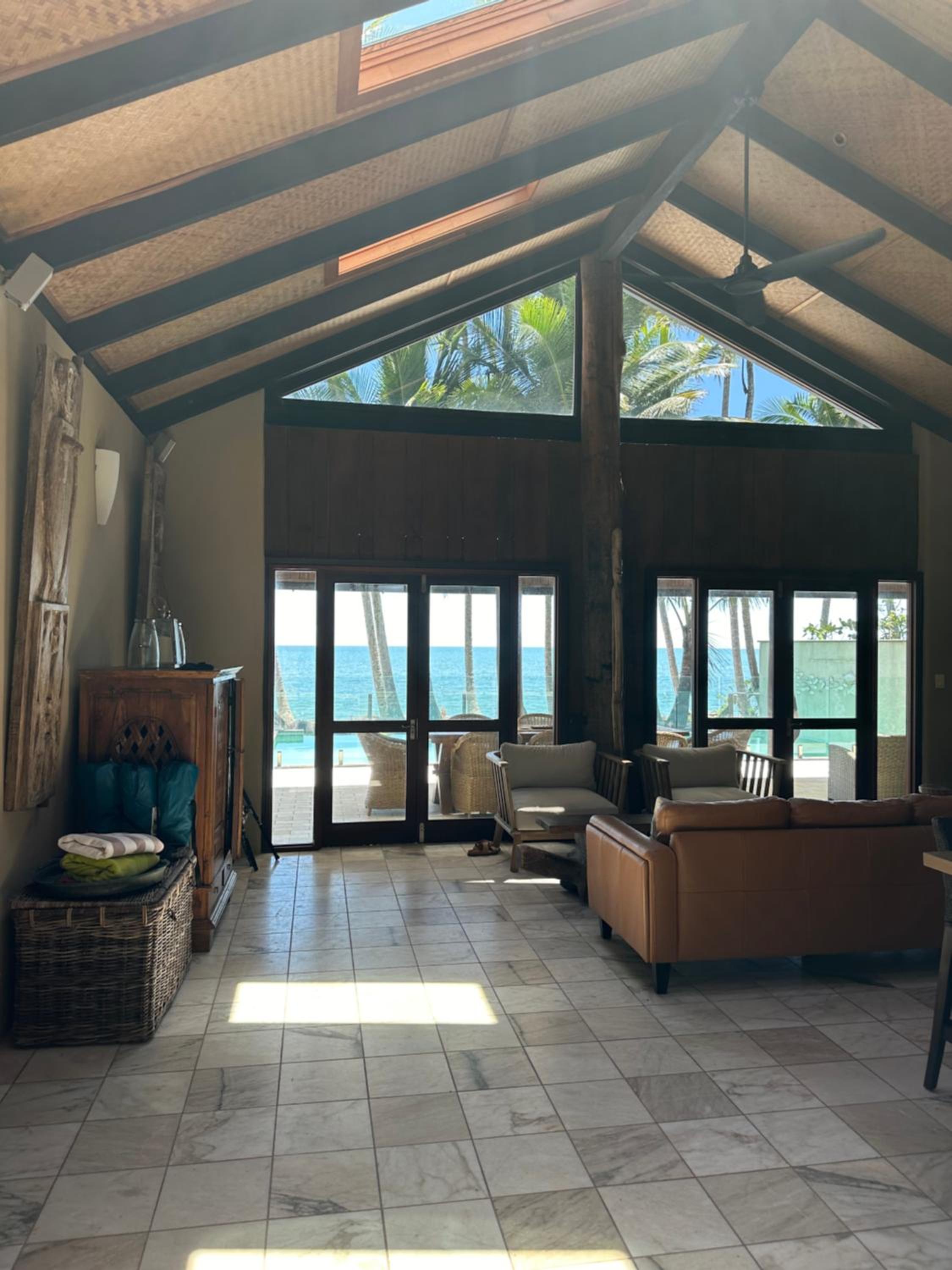 BALA Beach House on ABSOLUTE Beachfront