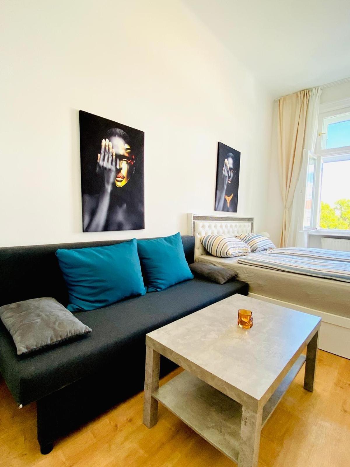 5BR Shared Apt Ideal for Groups 7 Min to Westbahnhof