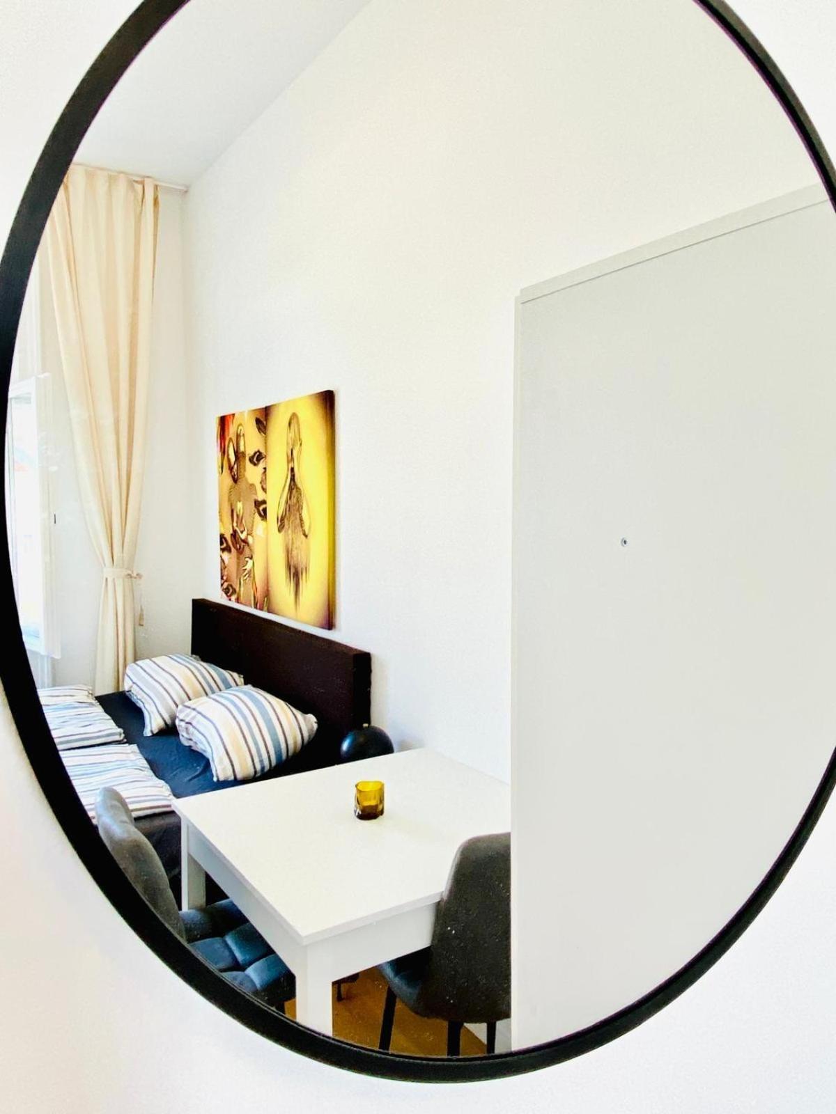 5BR Shared Apt Ideal for Groups 7 Min to Westbahnhof