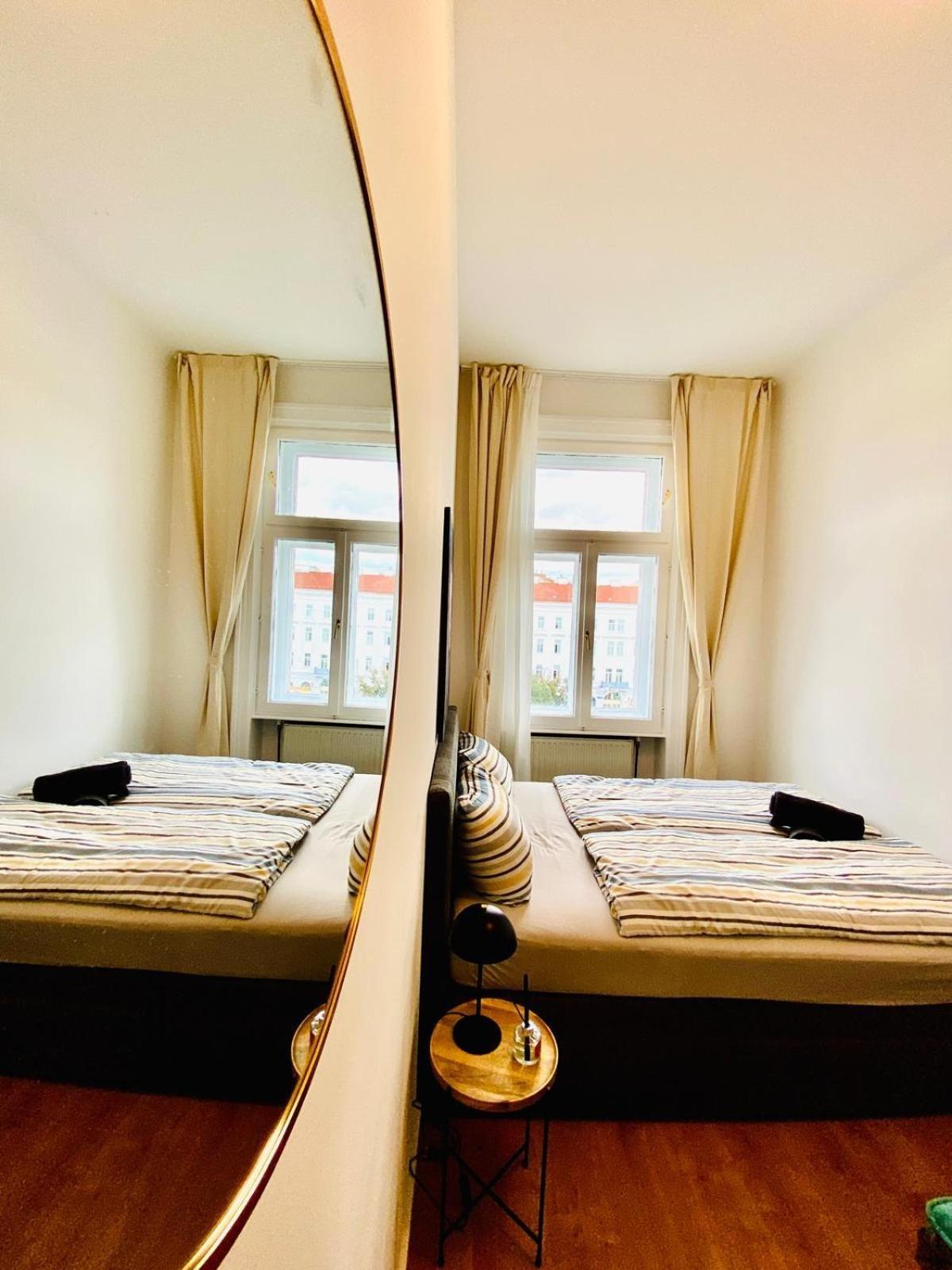5BR Shared Apt Ideal for Groups 7 Min to Westbahnhof