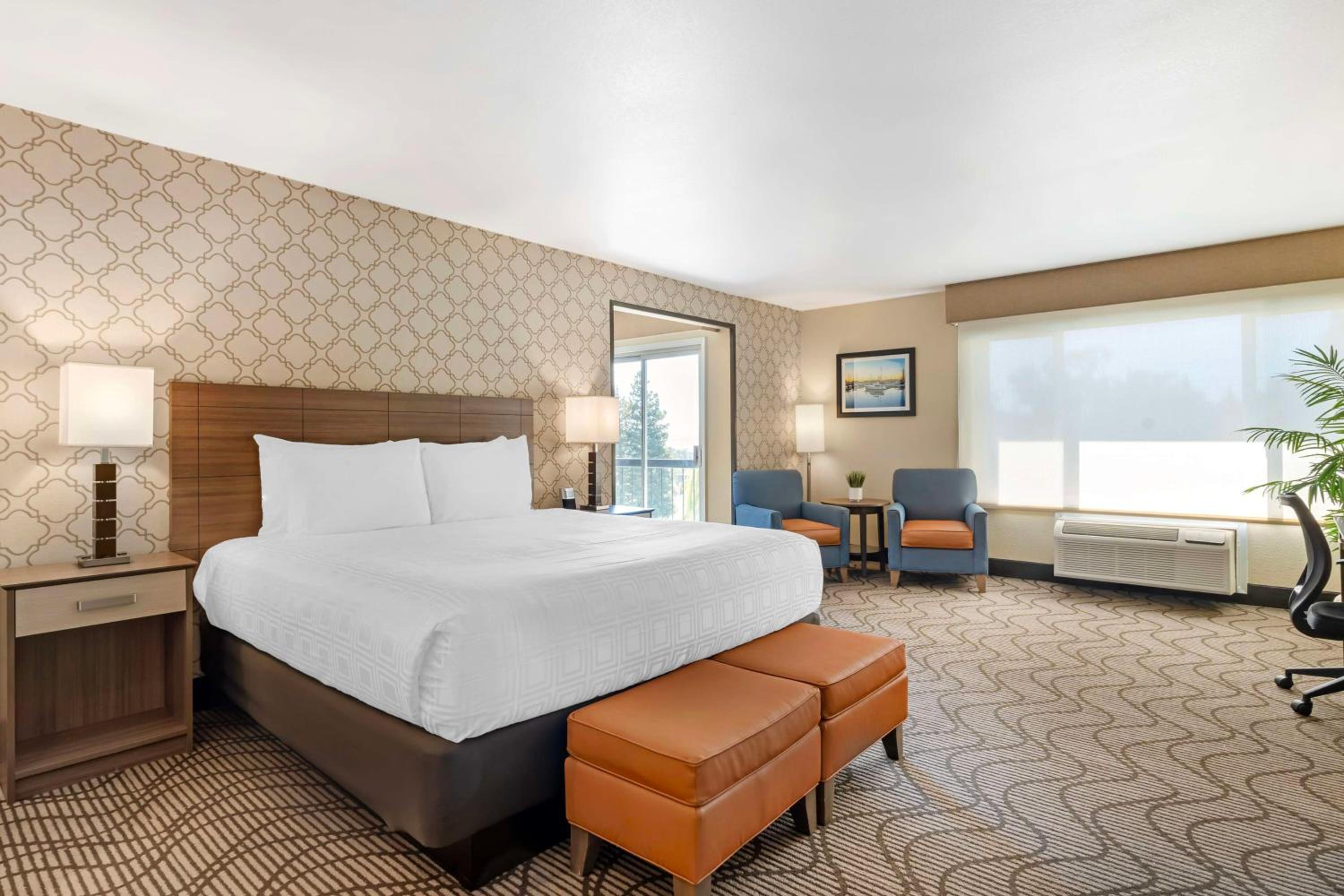 Best Western Plus Heritage Inn - Property Image 27