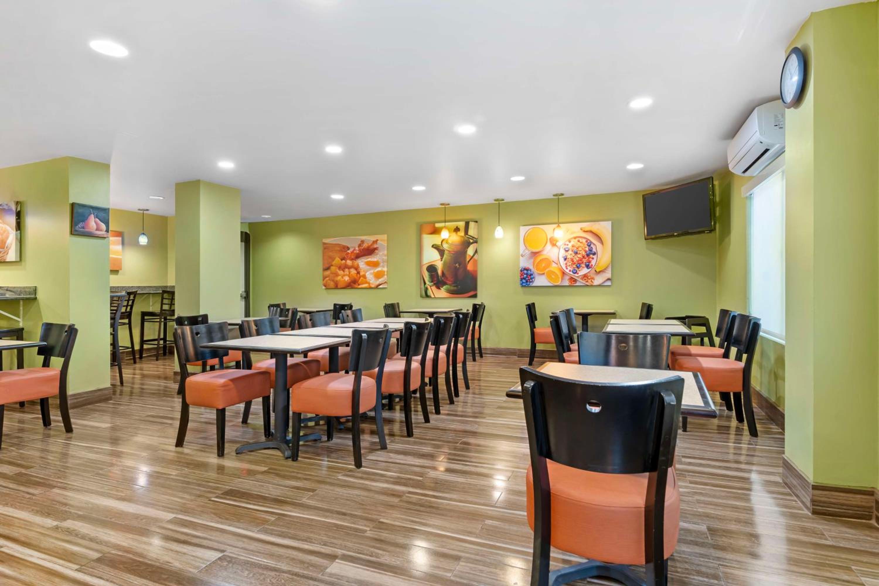 Best Western Plus Heritage Inn - Property Image 23